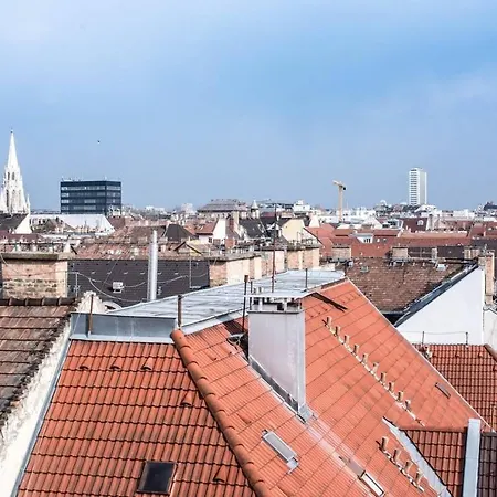 Apartament 4-room With Aircon And Balcony Free Parking *