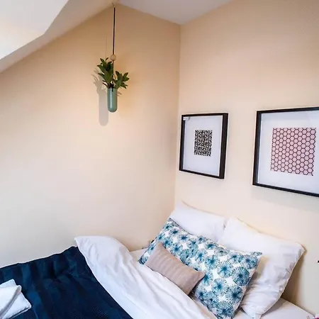 4-room With Aircon And Balcony Free Parking Budapesta
