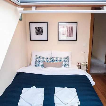 4-room With Aircon And Balcony Free Parking Apartament *