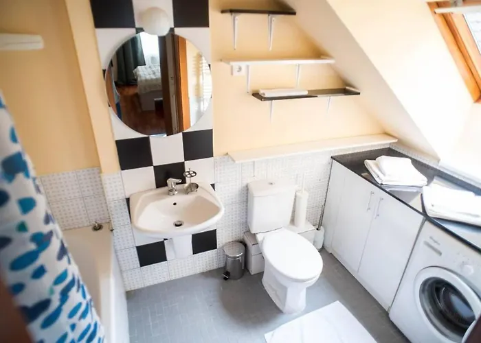 4-room With Aircon And Balcony Free Parking Budapest