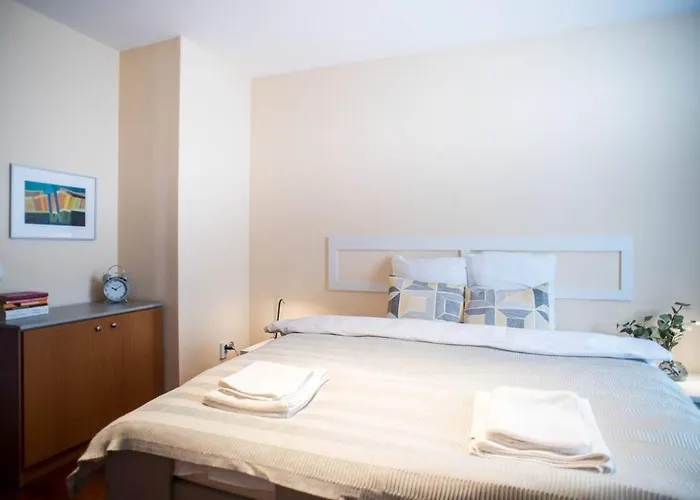 Apartamento 4-room With Aircon And Balcony Free Parking Budapest